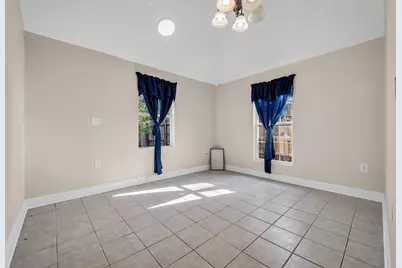 4011 Markley Street, Houston, TX 77087 - Photo 14