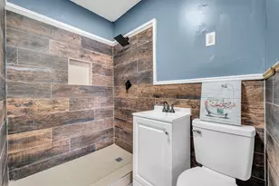 4011 Markley St, Houston, TX 77087 - Photo 34