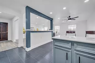 4011 Markley St, Houston, TX 77087 - Photo 2