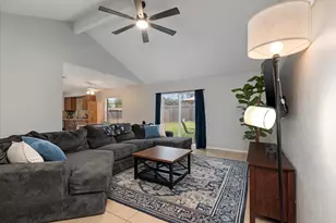 22307 Roseville Dr, Spring, TX 77389 - Photo 6