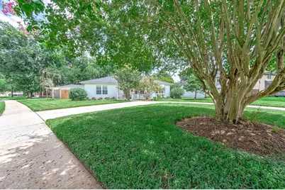 1601 Saxon Drive, Houston, TX 77018 - Photo 2