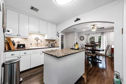 1601 Saxon Drive, Houston, TX 77018 - Photo 12