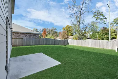 7819 Royalwood Drive, Houston, TX 77049 - Photo 40