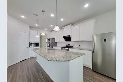 2470 Diamond D Drive, Beaumont, TX 77713 - Photo 10