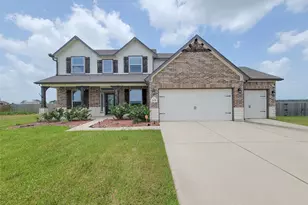 2470 Diamond D Dr, Beaumont, TX 77713 - Photo 1