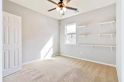 2451 Porto Way, League City, TX 77573 - Photo 24