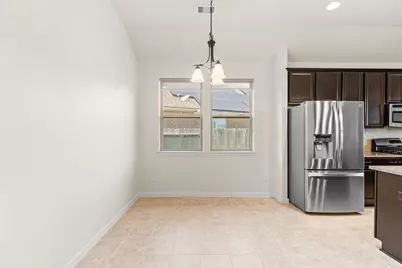 2451 Porto Way, League City, TX 77573 - Photo 10