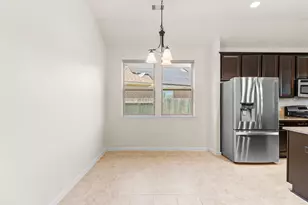 2451 Porto Way, League City, TX 77573 - Photo 10