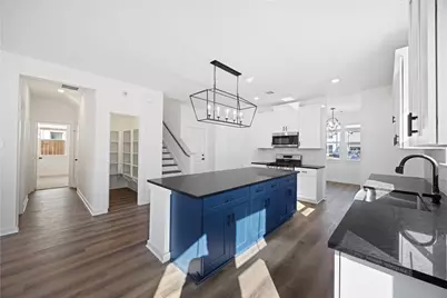 5318 Latigo Court, Alvin, TX 77511 - Photo 14