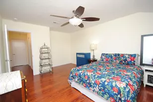 12739 Huntingwick Dr, Houston, TX 77024 - Photo 22