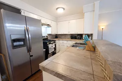 101 Gladiola Street, Lake Jackson, TX 77566 - Photo 2