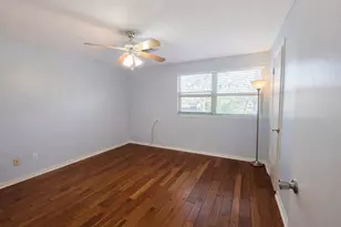 101 Gladiola St, Lake Jackson, TX 77566 - Photo 10