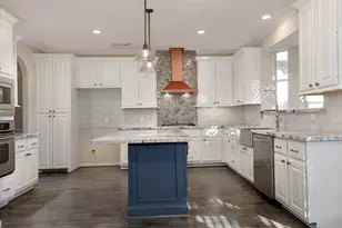 138 Oriel Oaks, The Woodlands, TX 77382 - Photo 10