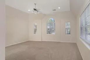 138 Oriel Oaks, The Woodlands, TX 77382 - Photo 24