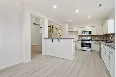 11022 Collingswood Drive, La Porte, TX 77571 - Photo 10