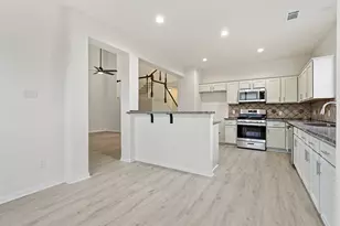 11022 Collingswood Dr, La Porte, TX 77571 - Photo 10