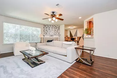 13600 Breton Ridge Street #16B, Houston, TX 77070 - Photo 8