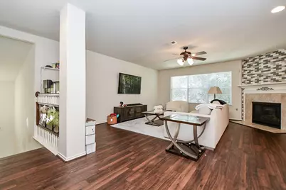 13600 Breton Ridge Street #16B, Houston, TX 77070 - Photo 6