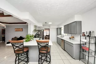 615 Barbara Mae St, Houston, TX 77015 - Photo 6