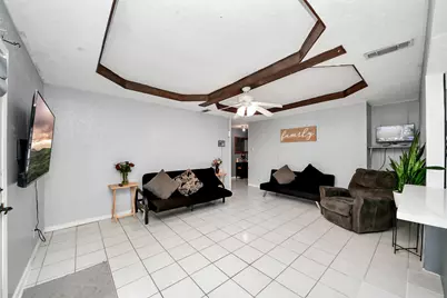 615 Barbara Mae Street, Houston, TX 77015 - Photo 14