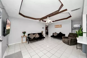 615 Barbara Mae St, Houston, TX 77015 - Photo 14