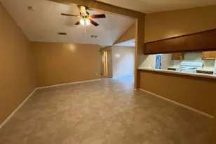 1610 Hazelwood St, Conroe, TX 77301 - Photo 4