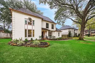 2306 Millvale Dr, Houston, TX 77345 - Photo 2