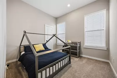6723 Parker Oaks Lane, Houston, TX 77076 - Photo 12