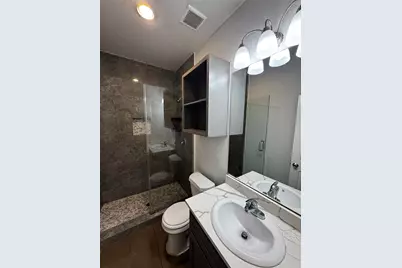 8205 Oak Knoll Lane #B, Houston, TX 77028 - Photo 12