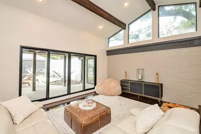 10003 Burgoyne Road, Houston, TX 77042 - Photo 4