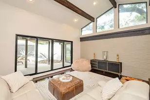 10003 Burgoyne Rd, Houston, TX 77042 - Photo 4