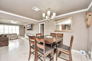 7806 Belle Glen Dr, Houston, TX 77072 - Photo 10