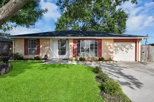 7806 Belle Glen Dr, Houston, TX 77072 - Photo 2