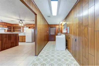4704 1st Street, Bacliff, TX 77518 - Photo 14
