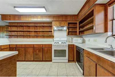 4704 1st Street, Bacliff, TX 77518 - Photo 12