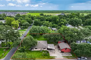 4704 1st St, Bacliff, TX 77518 - Photo 46