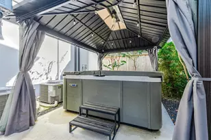 2035 Sheridan St, Houston, TX 77030 - Photo 38