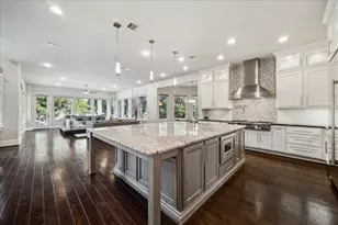 79 Amber Hollow Ct, Sugar Land, TX 77479 - Photo 14