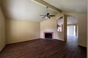 10014 Sand Pass Ln, Houston, TX 77064 - Photo 4