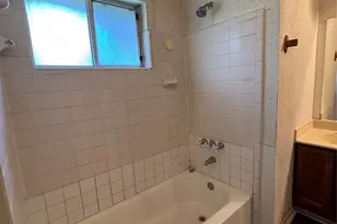 10014 Sand Pass Ln, Houston, TX 77064 - Photo 12