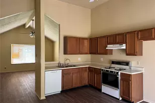 10014 Sand Pass Ln, Houston, TX 77064 - Photo 6