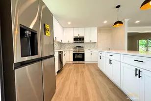 2630 34th St, Port Arthur, TX 77640 - Photo 6