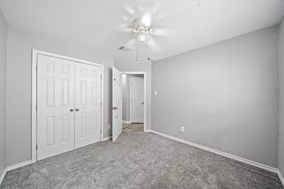 4007 Strawberry Court, Dickinson, TX 77539 - Photo 14