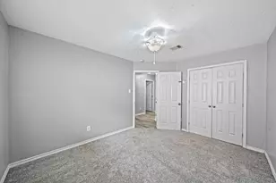 4007 Strawberry Ct, Dickinson, TX 77539 - Photo 16