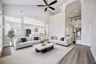 1823 Misty Oaks Ln, Sugar Land, TX 77479 - Photo 4