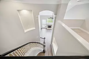 1823 Misty Oaks Ln, Sugar Land, TX 77479 - Photo 18