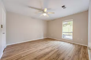 5030 Autumn Forest Dr, Houston, TX 77091 - Photo 18
