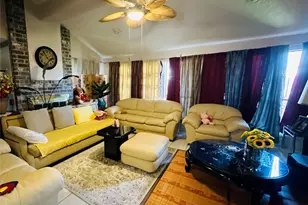 13306 Rain Lily Ln, Houston, TX 77083 - Photo 4