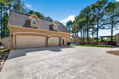 1005 Lewis, Kemah, TX 77565 - Photo 36