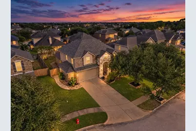 944 Francesca Court, League City, TX 77573 - Photo 2